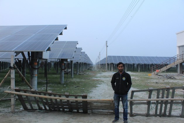 Solar Energy Self-sufficiency in the World